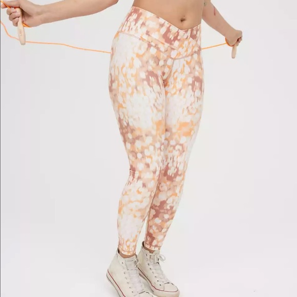 Aerie Offline Shine High Waisted 78 